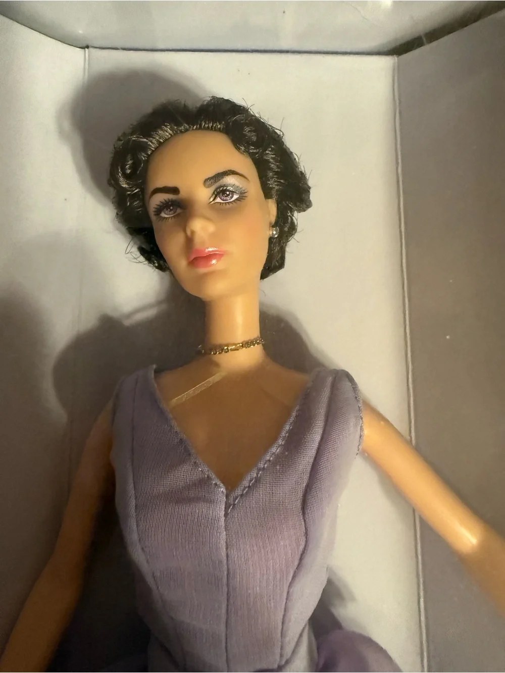 2000 Timeless  Treasures ~Elizabeth Taylor~ Doll White Diamonds Special Ed NRFB